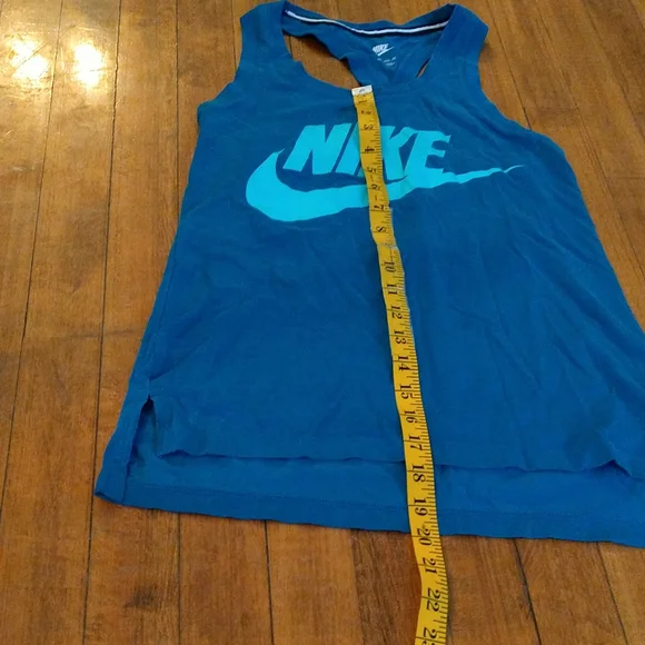 Size xs blue Nikes workout athletic top - Picture 14 of 16